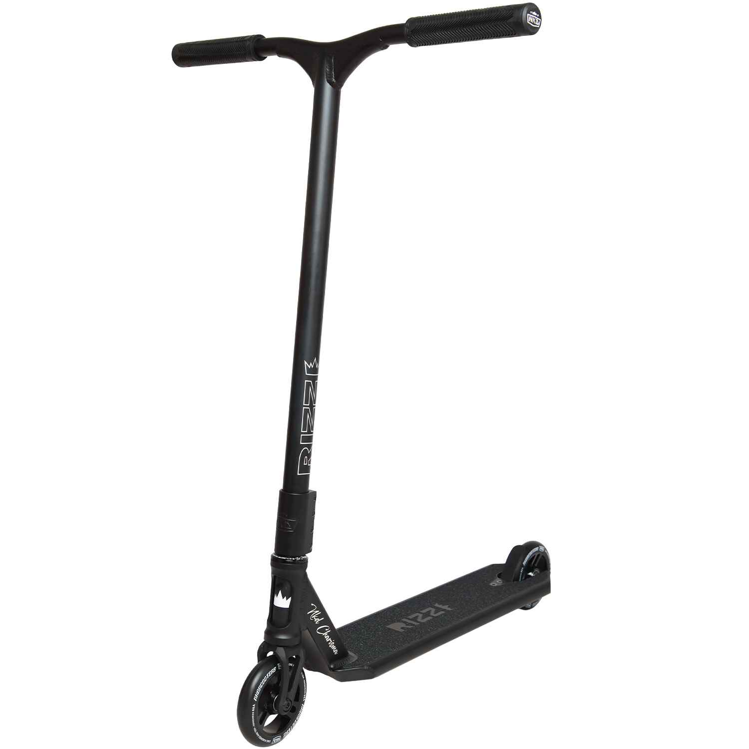 https://cdn.kitedanmark.dk/media/catalog/product//N/K/NKD_Scooter_Rizz_Black_1500x1500_b331.jpg