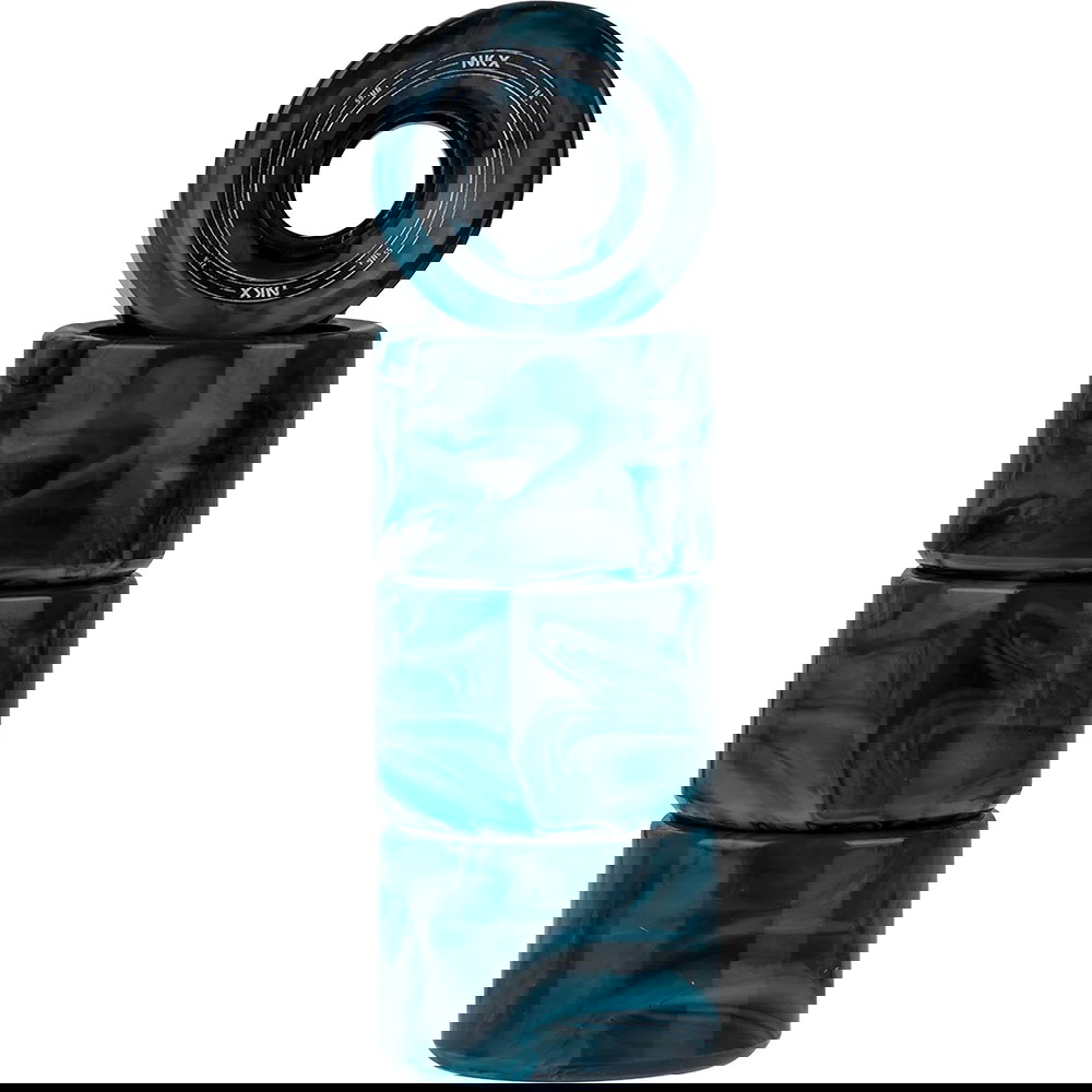 https://cdn.kitedanmark.dk/media/catalog/product//n/k/nkx_majestic_skateboard_wheel_tealblack_1_62f1.jpg