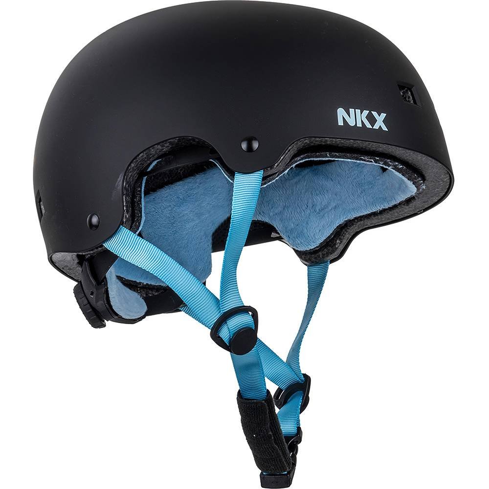 https://cdn.kitedanmark.dk/media/catalog/product//p/r/protection_helmet_skate_nkx_brainsaver_black_blue_01_c939.jpg