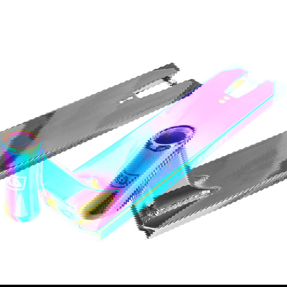 https://cdn.kitedanmark.dk/media/catalog/product//s/c/scooters_components_decks_nkd_diesel_neochrome_01_6800.jpg