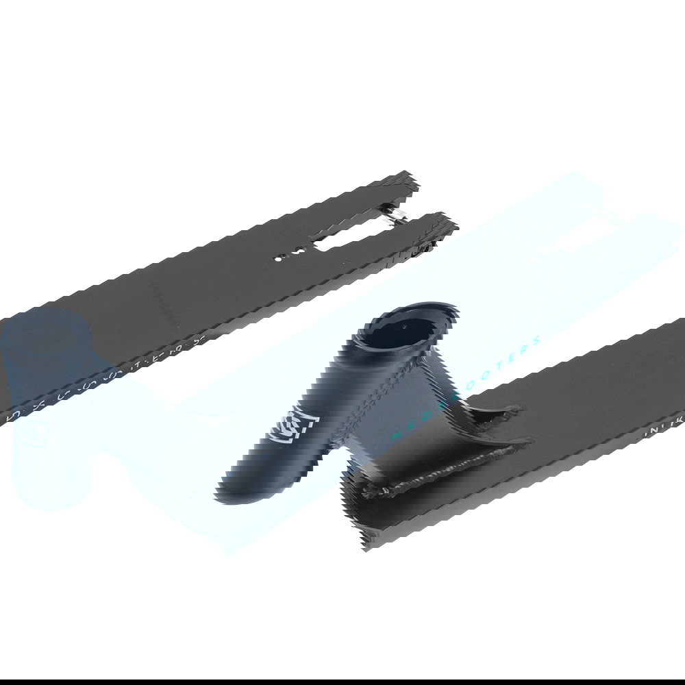 https://cdn.kitedanmark.dk/media/catalog/product//s/c/scooters_components_decks_nkd_diesel_rainbow_01_58df.jpg