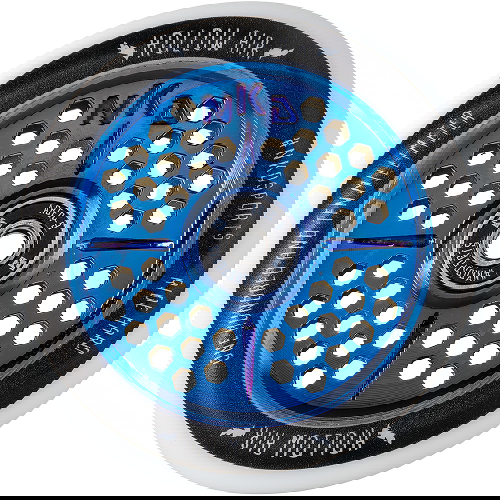 https://cdn.kitedanmark.dk/media/catalog/product//s/c/scooters_components_wheels_nkd_hollow_air_white_neo_blue_01_1_a175.jpg