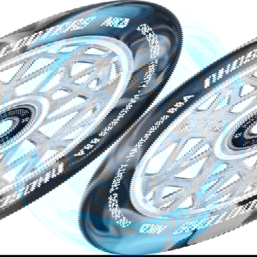 https://cdn.kitedanmark.dk/media/catalog/product//s/c/scooters_components_wheels_nkd_white_blue_silver_90269_01_0050.jpg