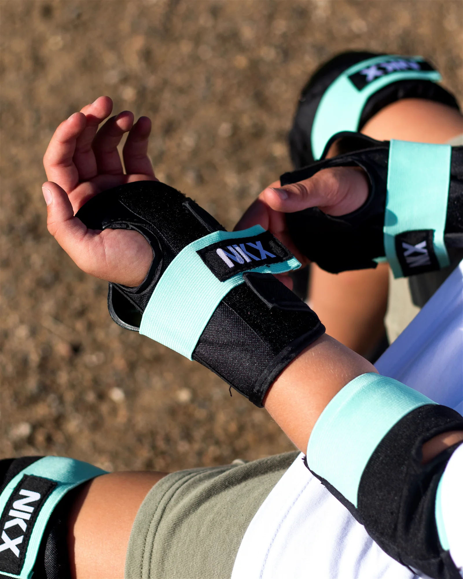 NKX 3-Pak Pro Børne Beskyttelsessæt - Knæbeskyttere, Albuebesyttere og Håndledsbeskyttere