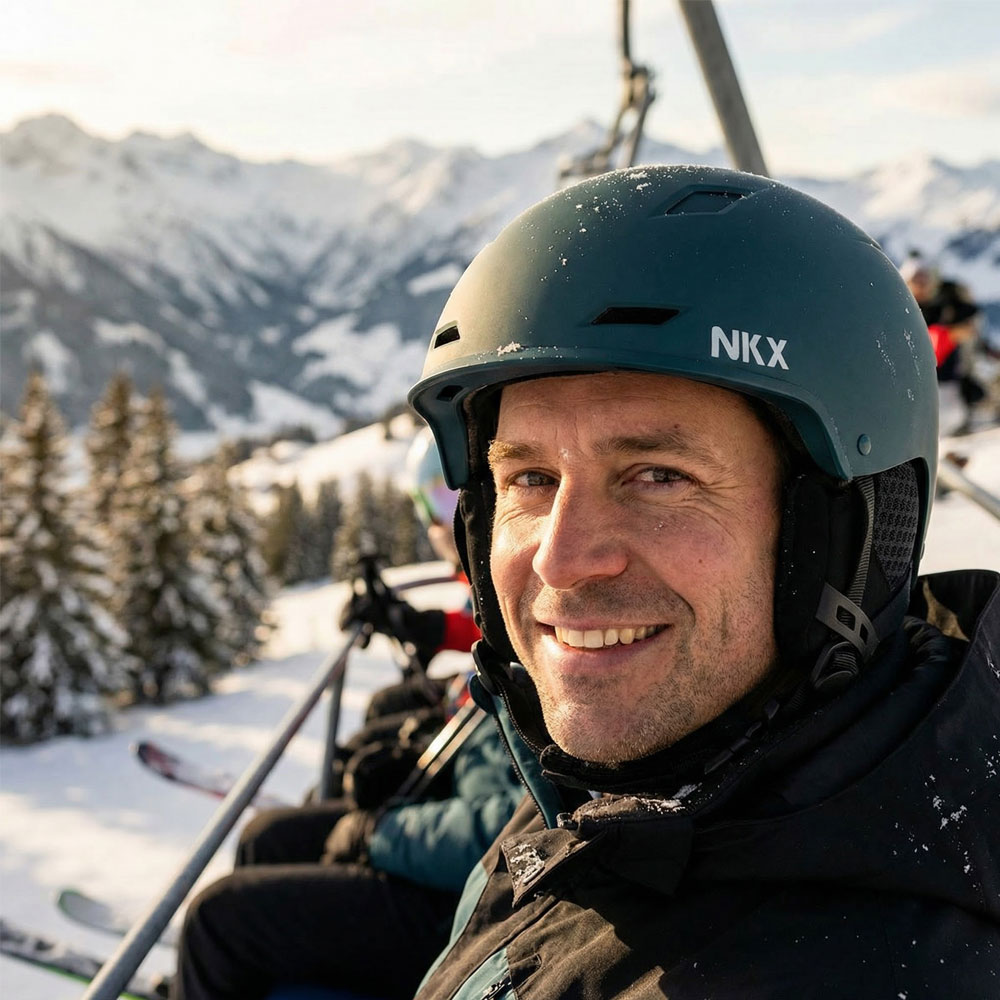 NKX Nomad Skihjelm