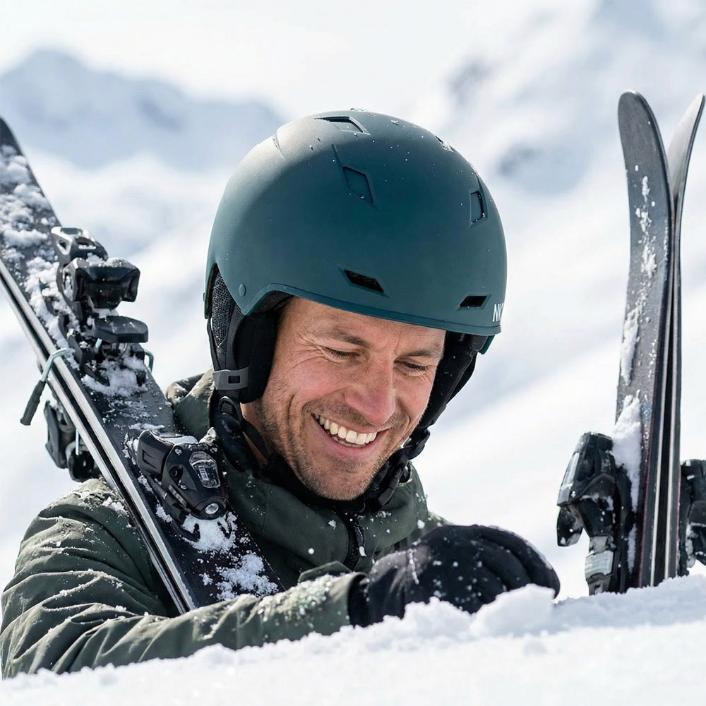 NKX Nomad Skihjelm