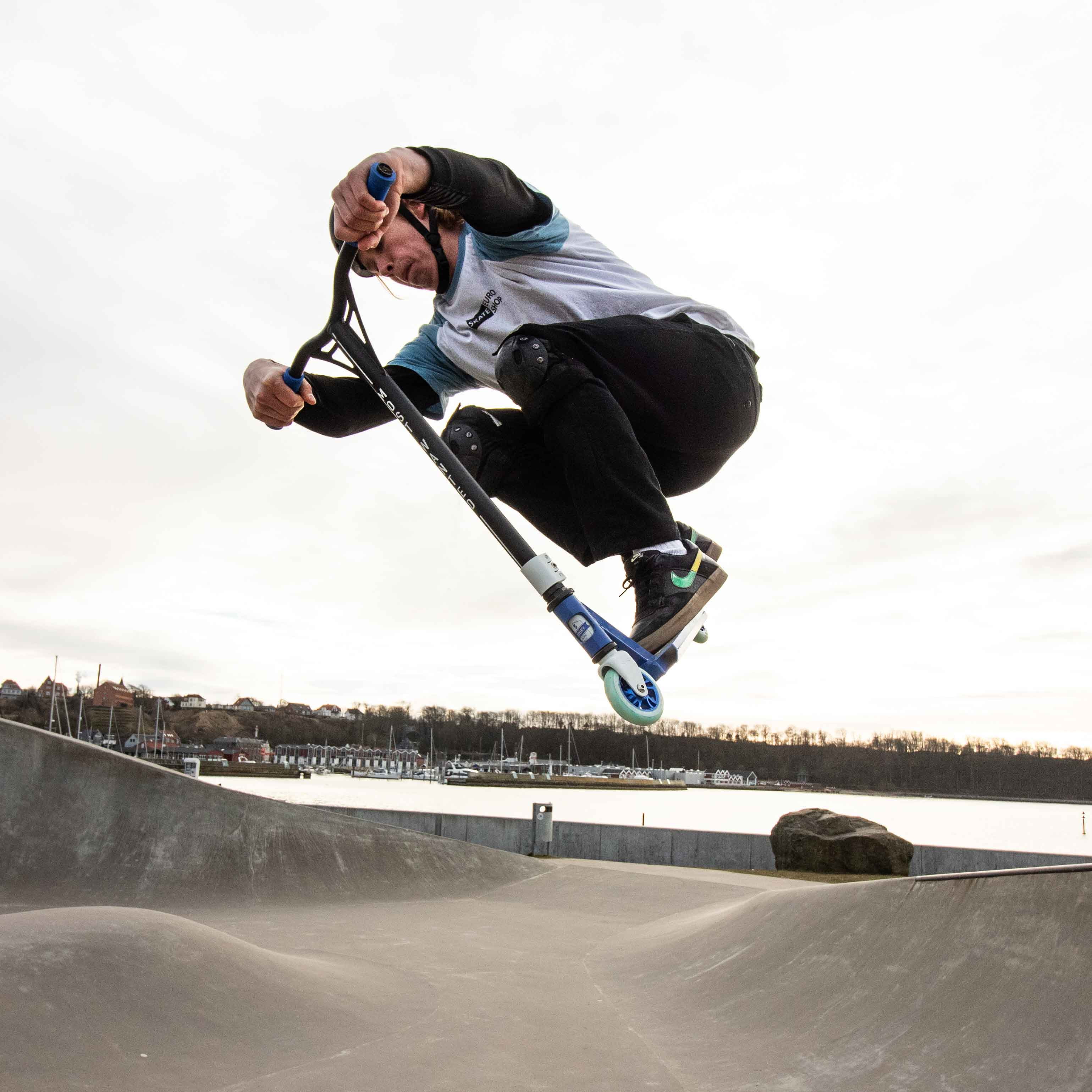 Story Bandit DOS Trick Løbehjul
