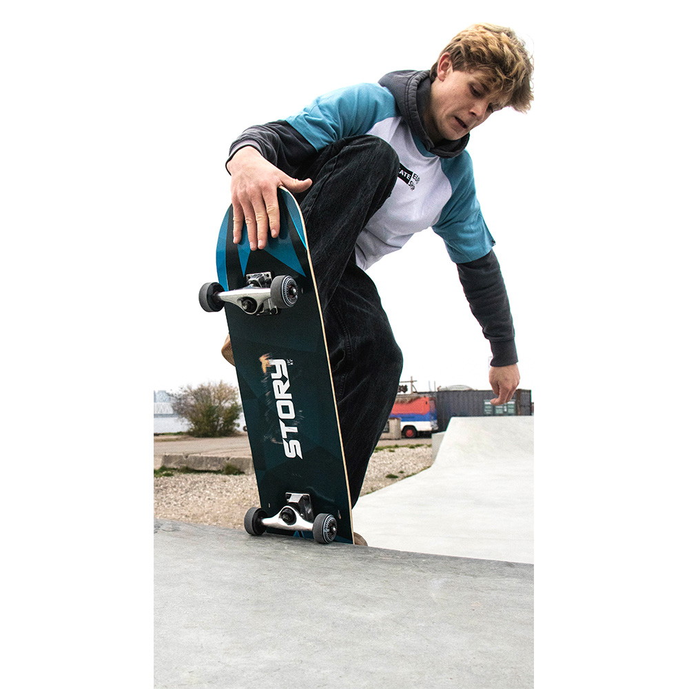 Story 8" Skateboard